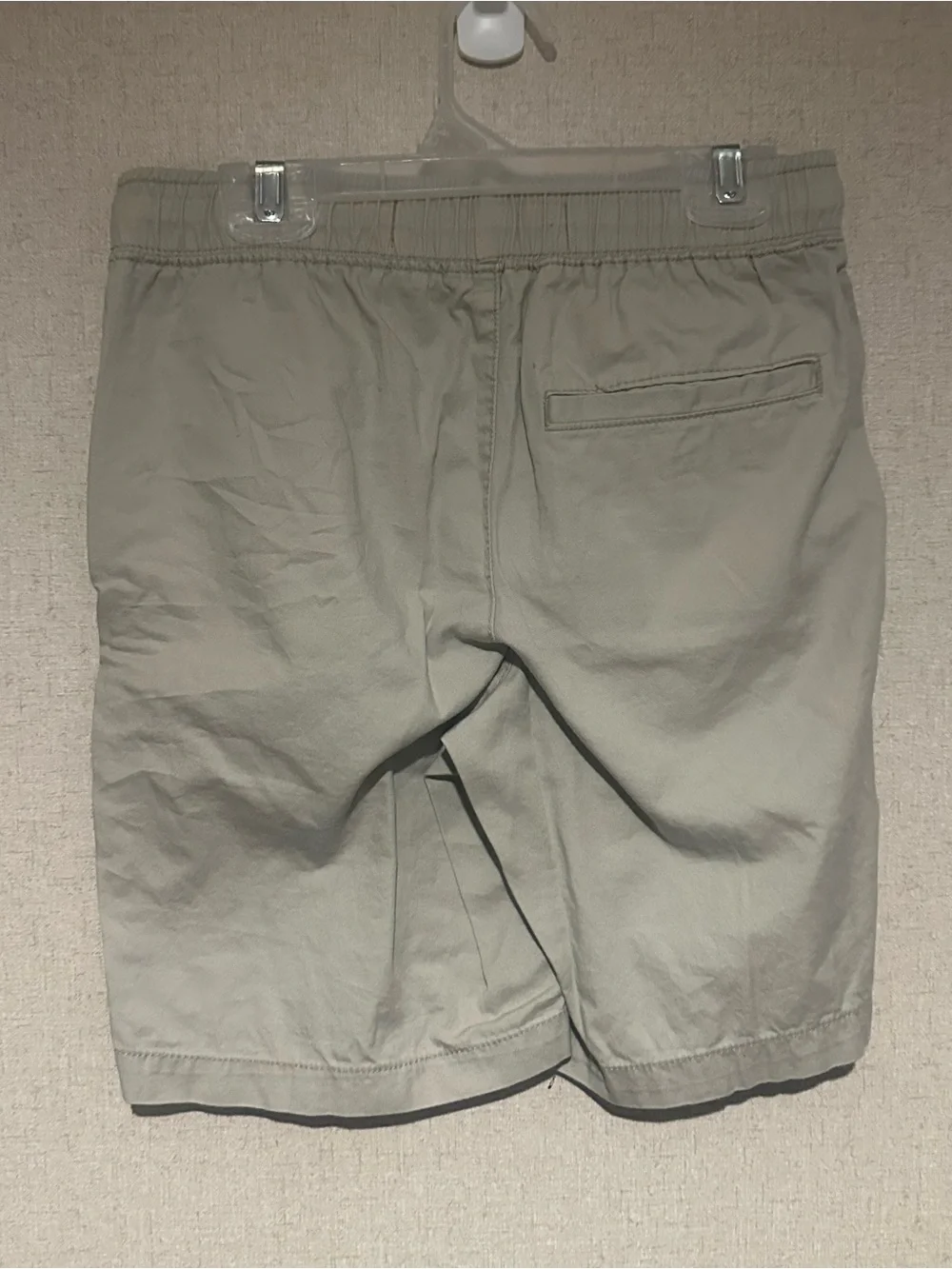 Old Navy Boy’s Large Khaki Stretch Waist Shorts